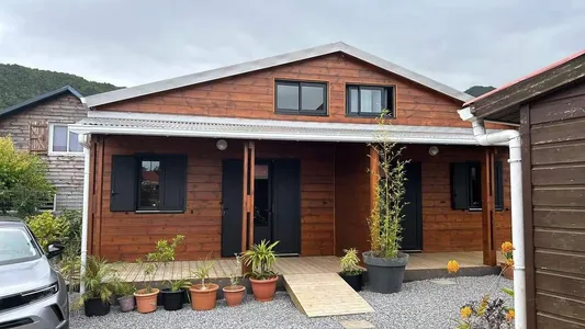 Chalet bois réalisé dans le Sud de l'île de La Réunion