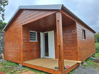 Chalet bois compact de 20m² avec mezzanine
