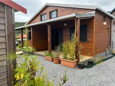 Chalet bois – Réalisation dans le Sud de l'île