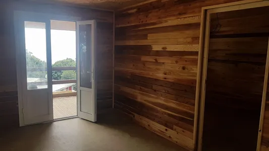 Chalet bois 30m² avec terrasse couverte de 12m²